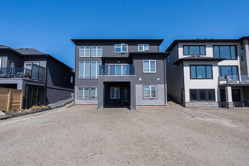135 Windflower Road, Winnipeg, Manitoba  R3Y 0X7 - Photo 1 - 202517555