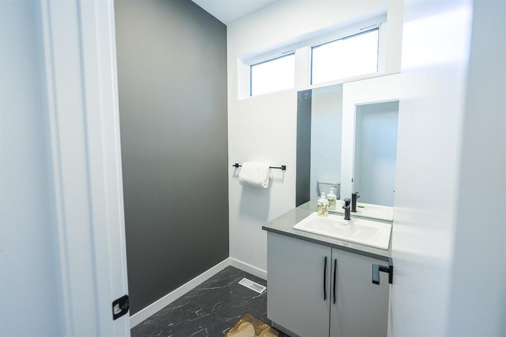 135 Windflower Road, Winnipeg, Manitoba  R3Y 0X7 - Photo 24 - 202517555