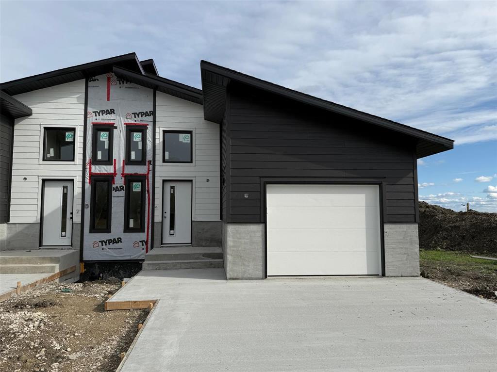 116 Stoney Creek Drive, Blumenort, Manitoba  R0A 0C1 - Photo 0 - 202518972