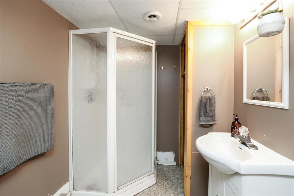 551 Wilson Street, Steinbach, Manitoba  R5G 0J5 - Photo 26 - 202522959