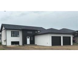 7 HARVEST Bay, Blumenort, Manitoba