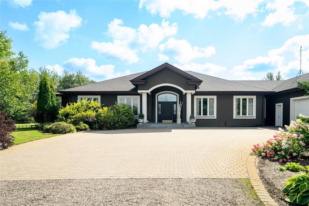 57 Wolf Drive, La Broquerie, Manitoba  R0A 0W2 - Photo 1 - 202520558