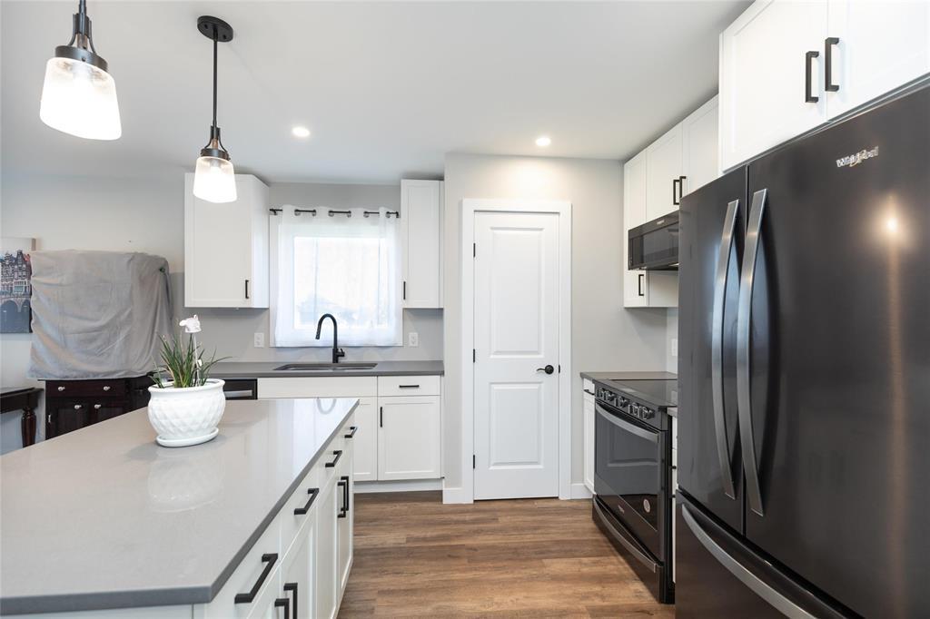 276 St. Alphonse Avenue, Ste Anne, Manitoba  R5H 0B9 - Photo 6 - 202525162