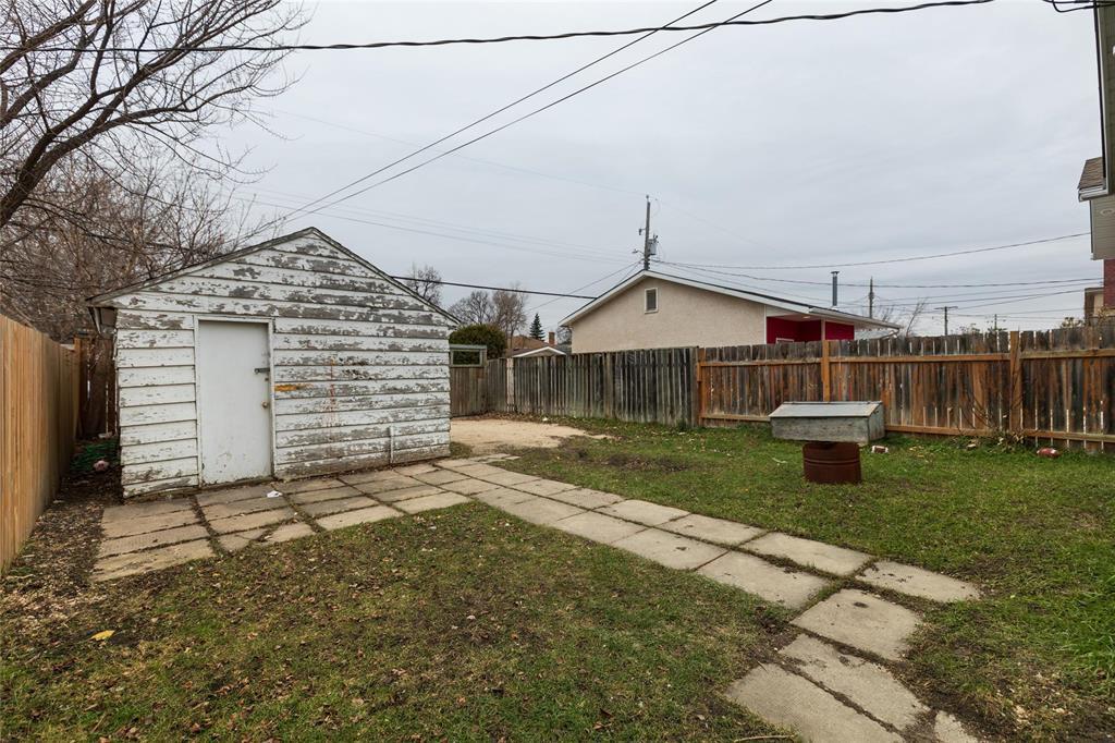 224 Hartford Avenue, Winnipeg, Manitoba R2V 0L8 - Photo 3 - 202528697