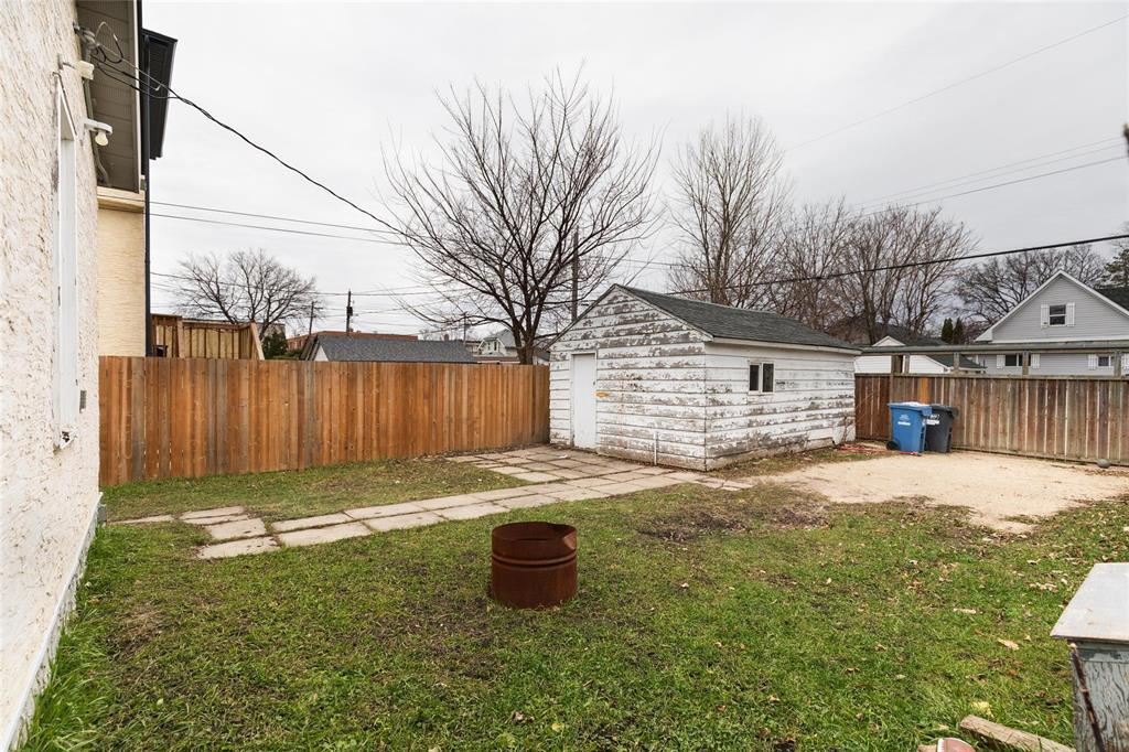 224 Hartford Avenue, Winnipeg, Manitoba R2V 0L8 - Photo 4 - 202528697