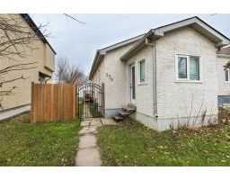 224 Hartford Avenue, Winnipeg, Manitoba
