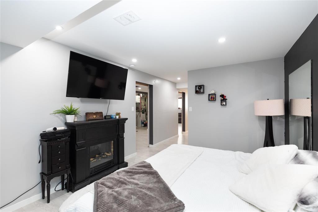 8 Acorn Avenue, Steinbach, Manitoba R5G 2V5 - Photo 22 - 202528922