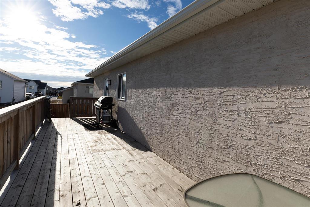 8 Acorn Avenue, Steinbach, Manitoba R5G 2V5 - Photo 31 - 202528922