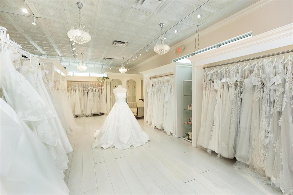 G&h 197 Main Street, Steinbach, Manitoba R5G 1Y5 - Photo 10 - 202529514