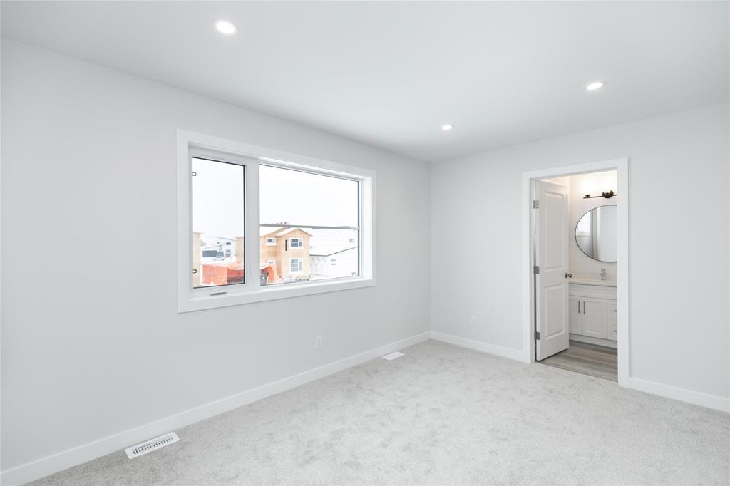 44 Sterling Crescent, Steinbach, Manitoba R5G 2P9 - Photo 18 - 202529766