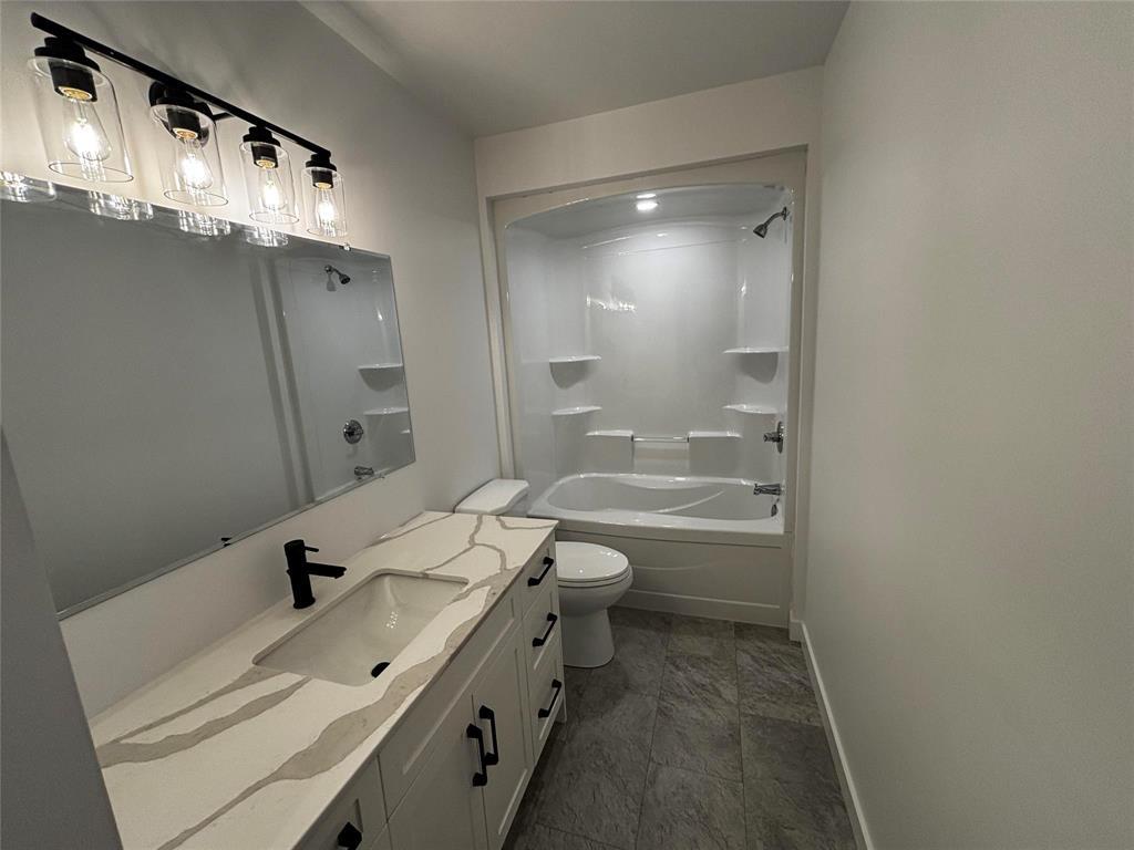 75 Harvest Bay, Blumenort, Manitoba R5G 0C1 - Photo 10 - 202600279