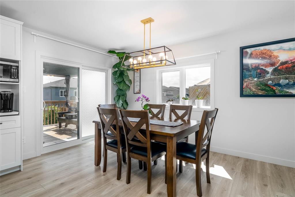 13 Glacier Bay, Steinbach, Manitoba R5G 0Z5 - Photo 11 - 202600306