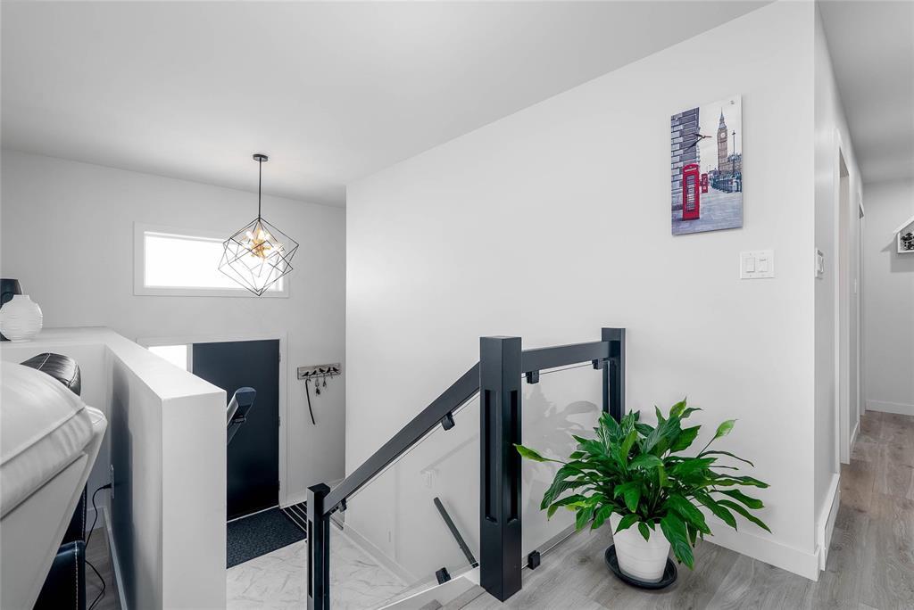 13 Glacier Bay, Steinbach, Manitoba R5G 0Z5 - Photo 4 - 202600306