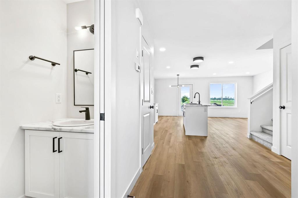 80 Kootenay Way, Steinbach, Manitoba R5G 2Y1 - Photo 2 - 202601326