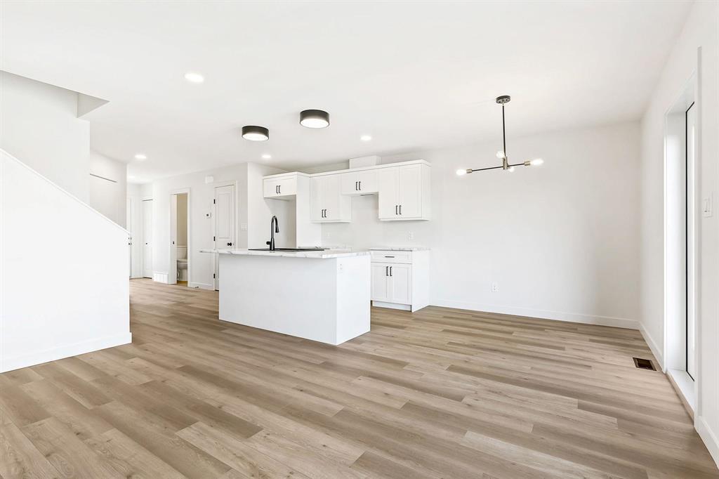 82 Kootenay Way, Steinbach, Manitoba R5G 2Y1 - Photo 8 - 202601330