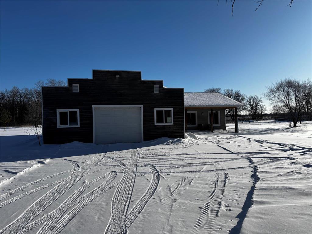 252 South Ridge Drive, Grunthal, Manitoba R0A 0R0 - Photo 0 - 202601555