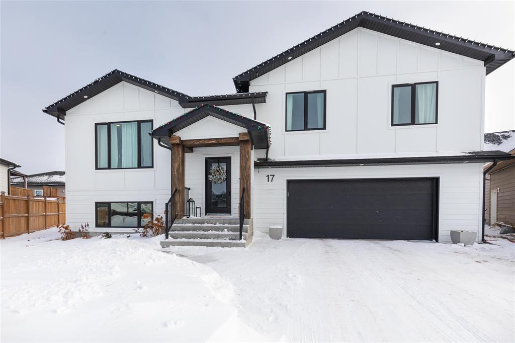 17 Glacier Bay, Steinbach, Manitoba R5G 0Z5 - Photo 0 - 202601664