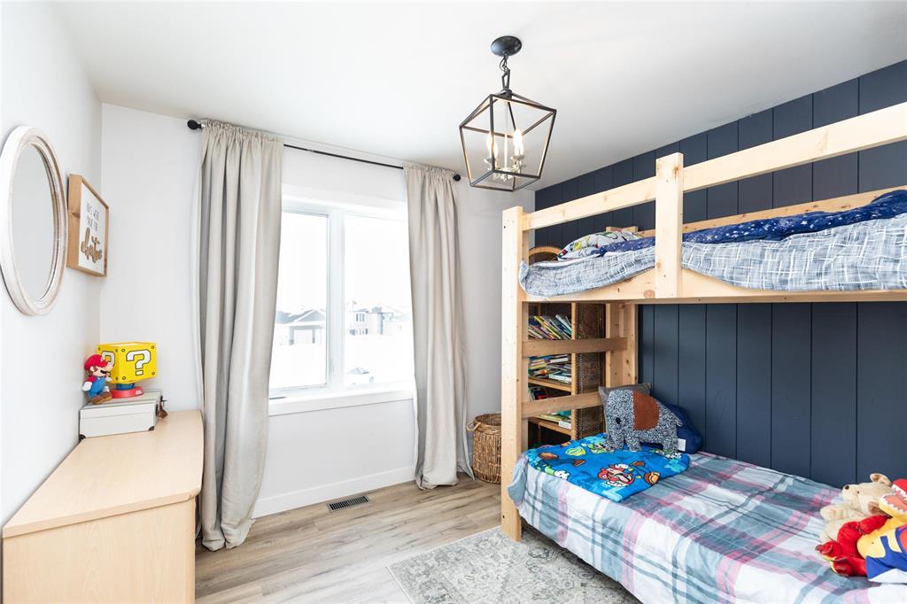 17 Glacier Bay, Steinbach, Manitoba R5G 0Z5 - Photo 16 - 202601664